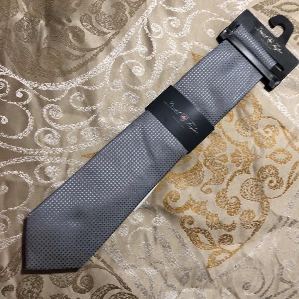 Men’s neckwear